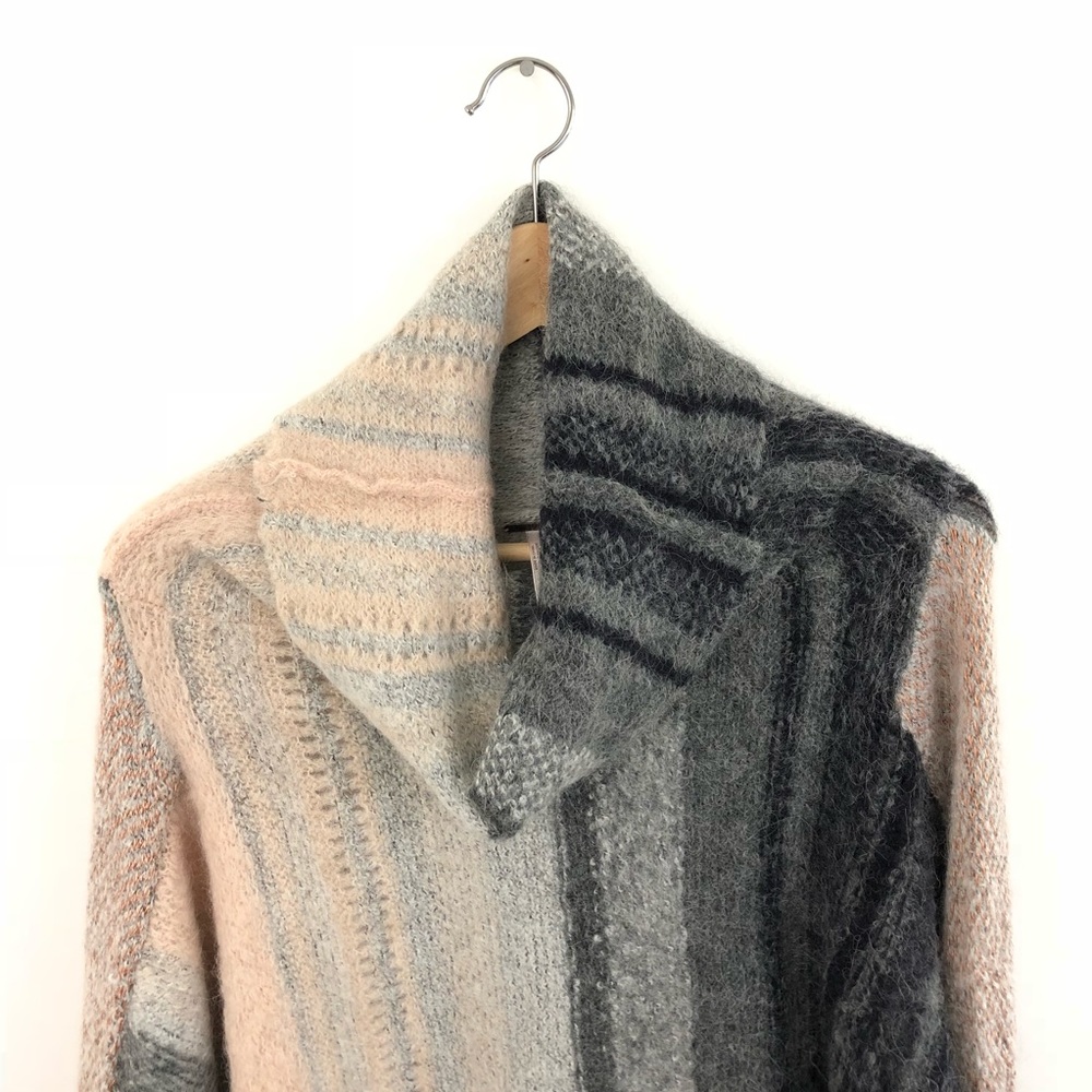 NWT Free People Cloud Kicker Stripe Crop Sweater - Picture 6 of 8